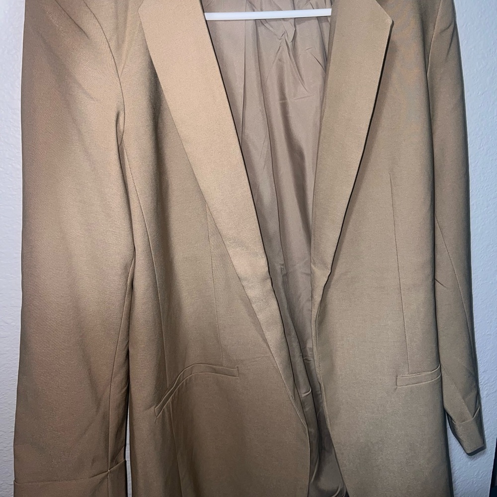 Classic Tan Women's Blazer